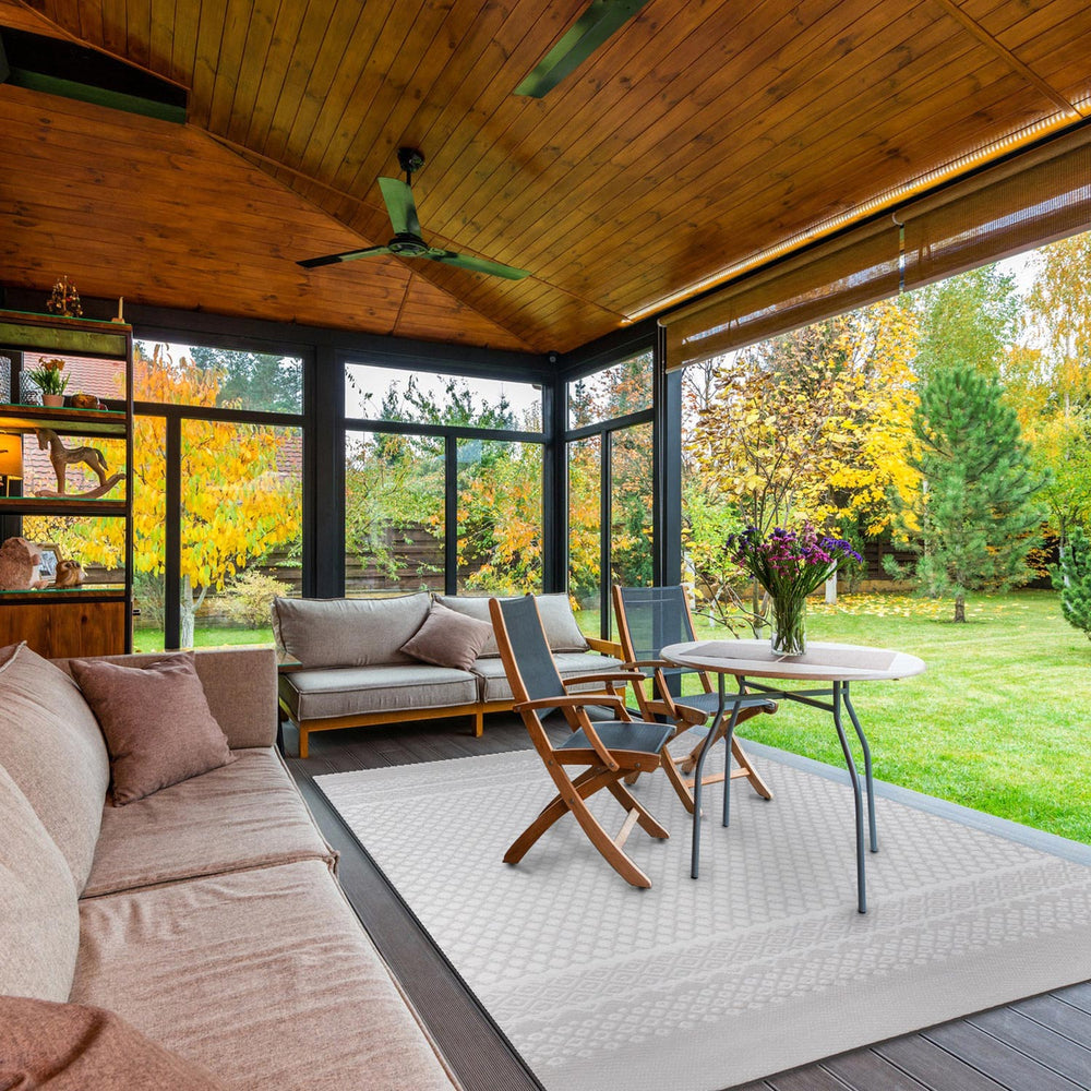 Tips & Tricks to Cozy Up Your Outdoors with Rugs!
