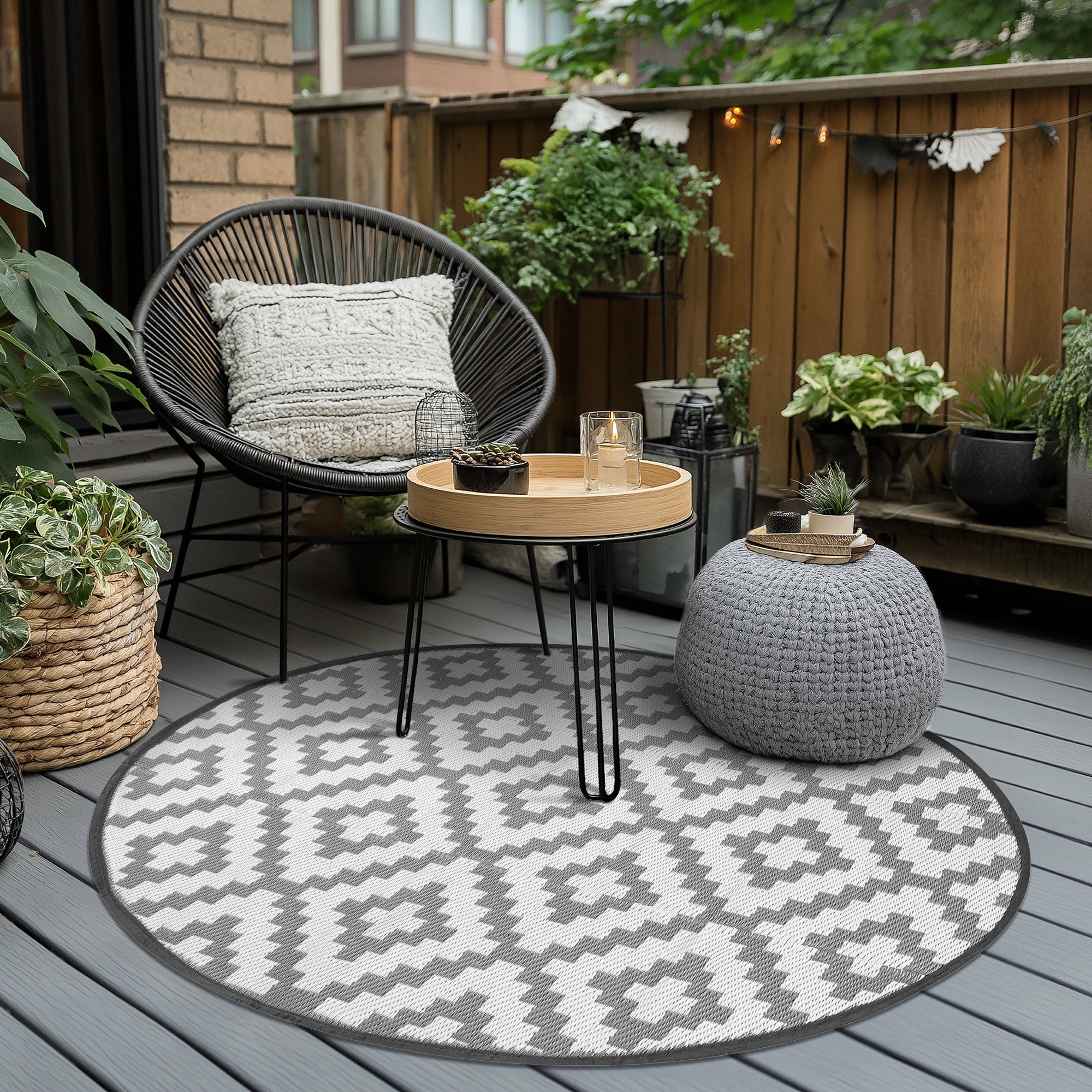 Indoor/Outdoor Grey and White Rug Camping Mat, RV Patio Rug