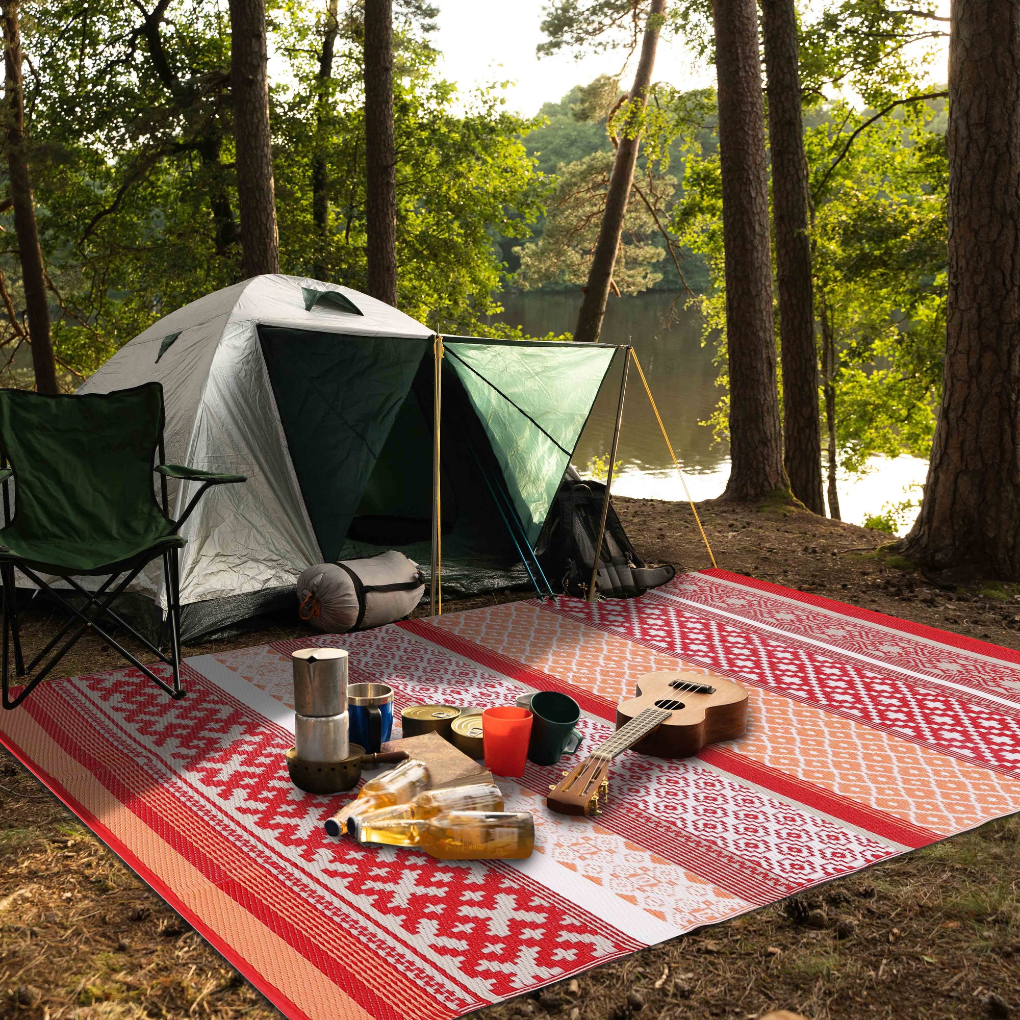 Outdoor Recycled Plastic Rug for Camping (Red / Orange)